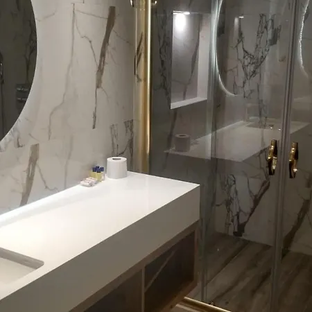 Lovely With Shared Pools Near Beach And Center In Alanya Appartamento Konaklı