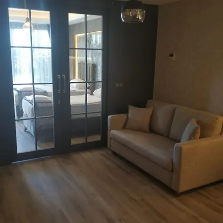 Lovely With Shared Pools Near Beach And Center In Alanya *